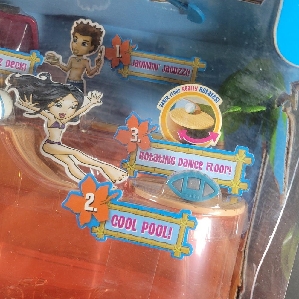 Bratz Beach Bash Party Pool Playset for Lil Bratz Dolls New - Picture 6 of 8